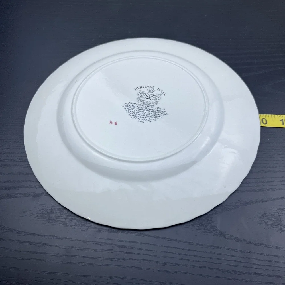 Johnson Brothers Heritage‎ Hall Georgian Town House Dinner Plate 9.75